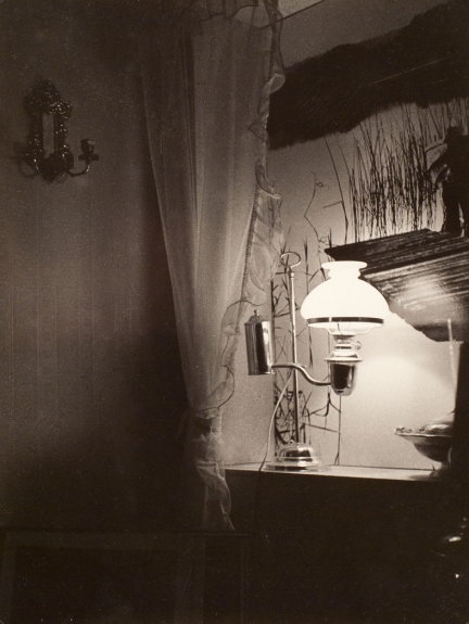 Dresser Lamp
